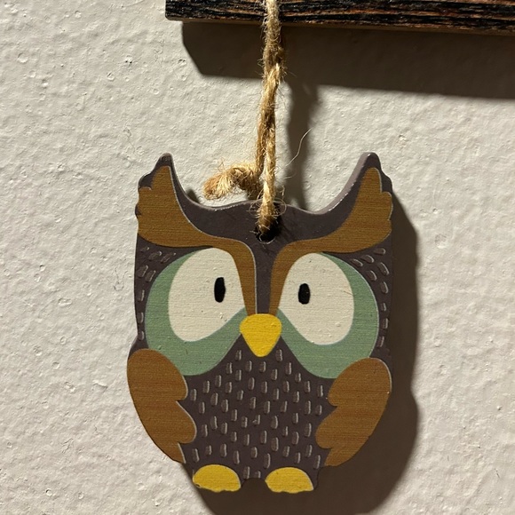 Hello Fall Dangle Sign - Picture 2 of 5